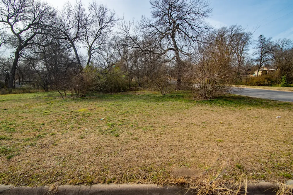 S Gribble Street Sherman, TX 75090