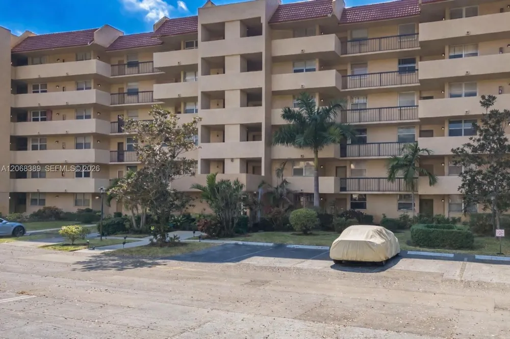 3671 Environ Blvd #368 Lauderhill, FL 33319