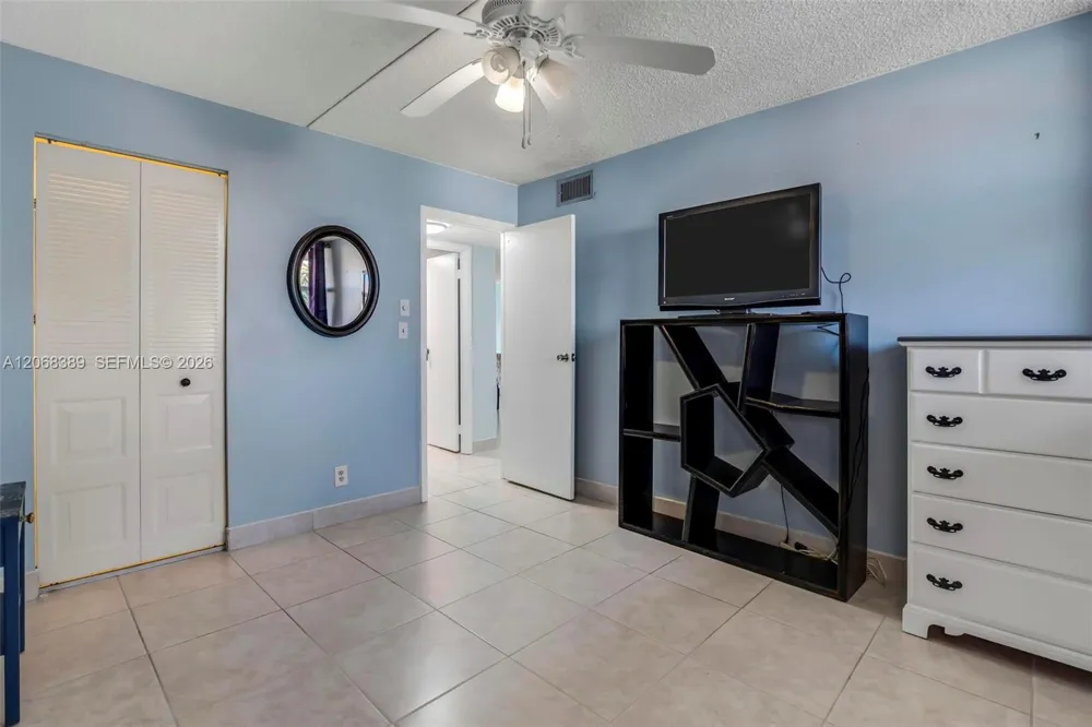 3671 Environ Blvd #368 Lauderhill, FL 33319