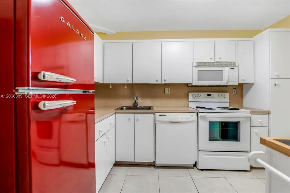 3671 Environ Blvd #368 Lauderhill, FL 33319