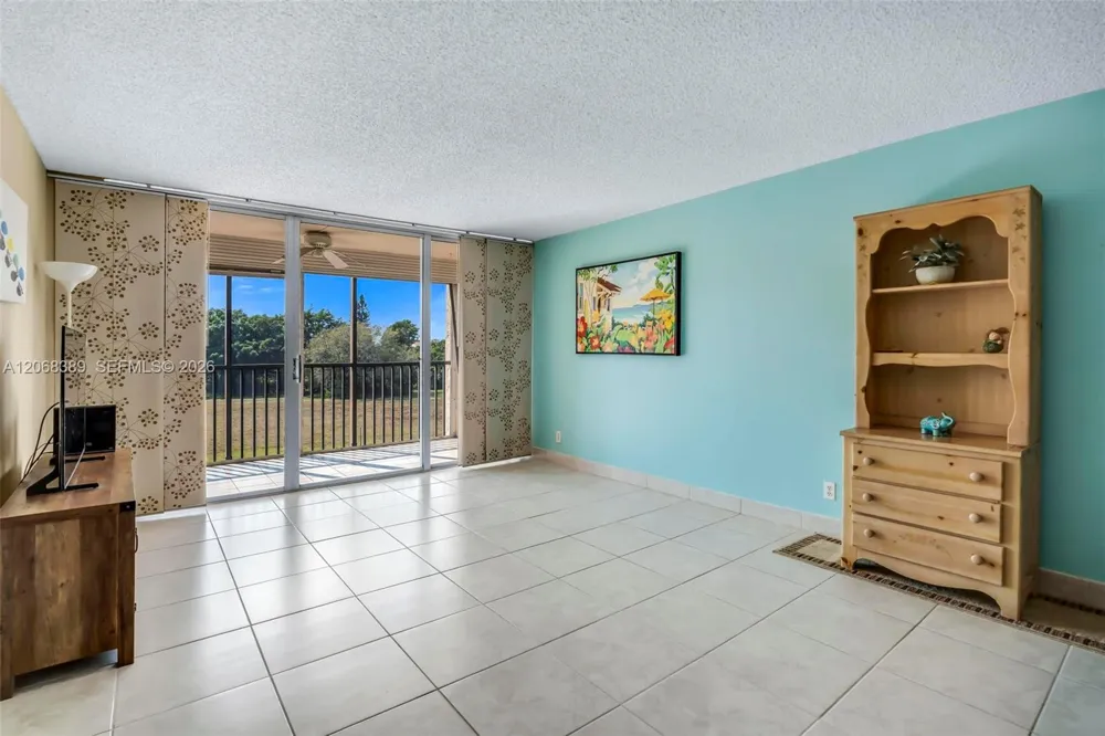 3671 Environ Blvd #368 Lauderhill, FL 33319