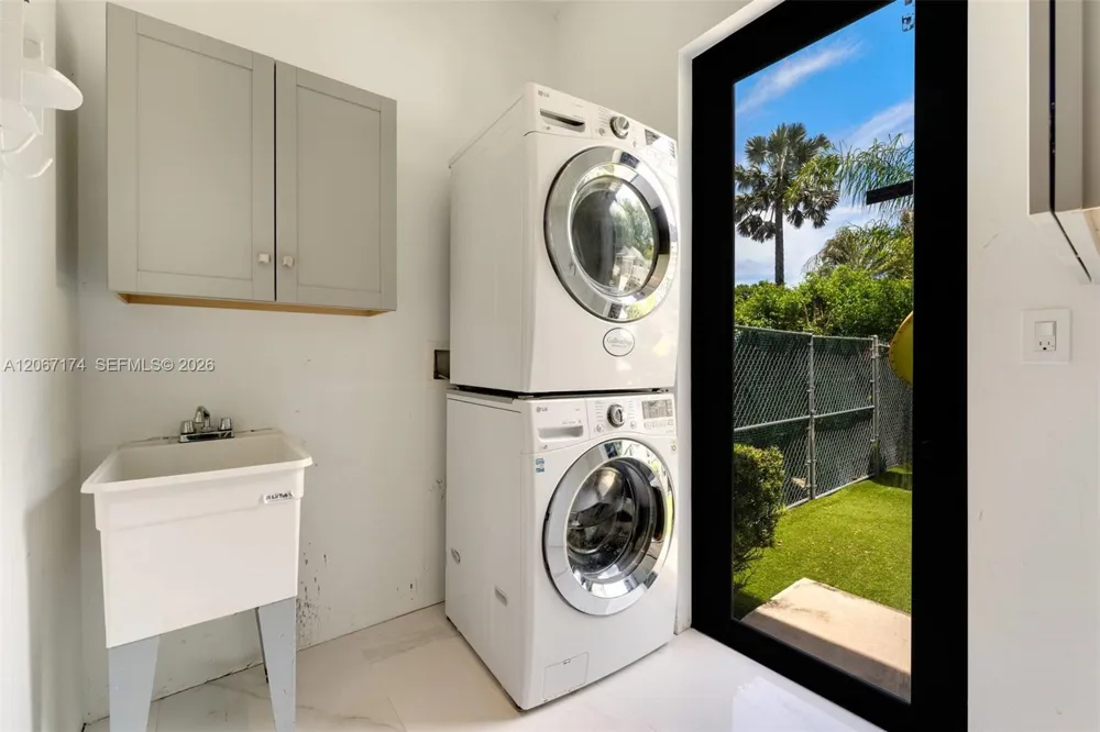 15315 SW 84th Avenue Palmetto Bay, FL 33157