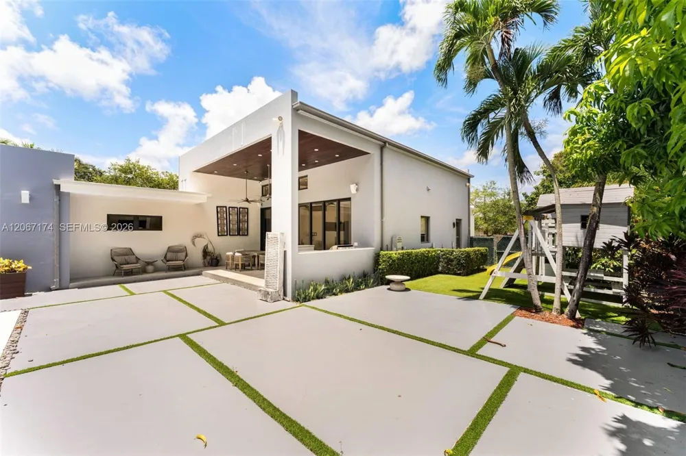 15315 SW 84th Avenue Palmetto Bay, FL 33157