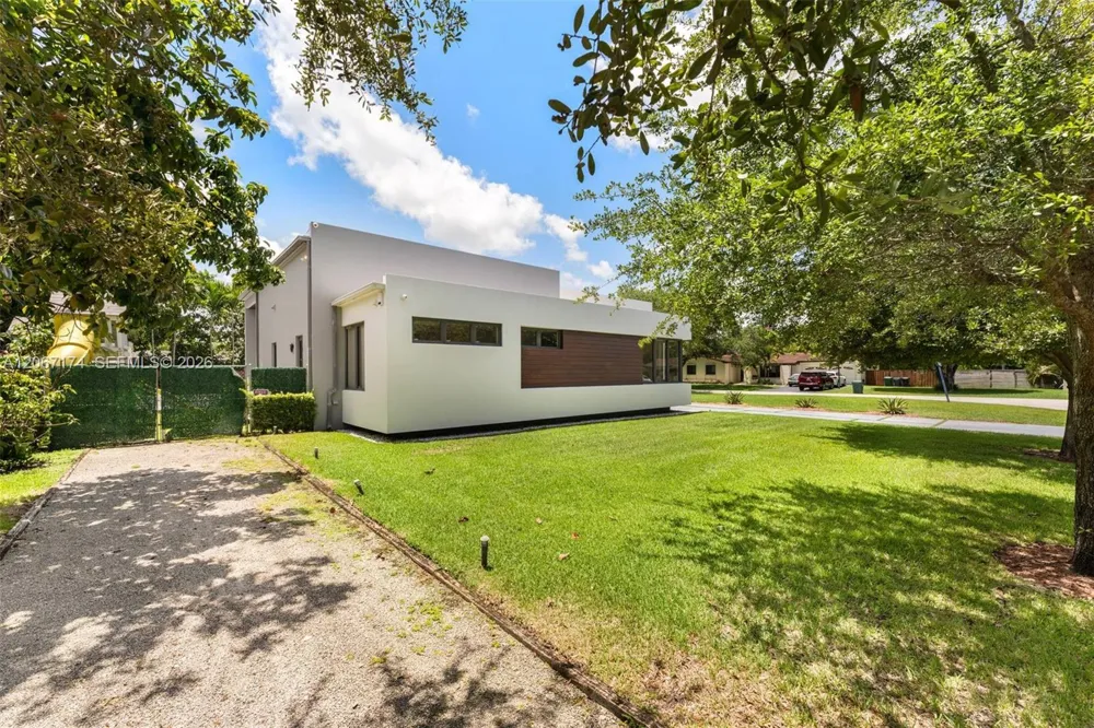 15315 SW 84th Avenue Palmetto Bay, FL 33157