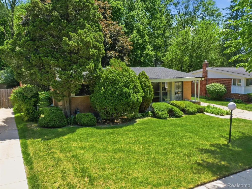 19178 Beaverland Street Detroit City, MI 48219