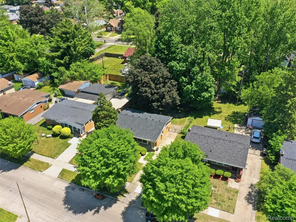 19178 Beaverland Street Detroit City, MI 48219