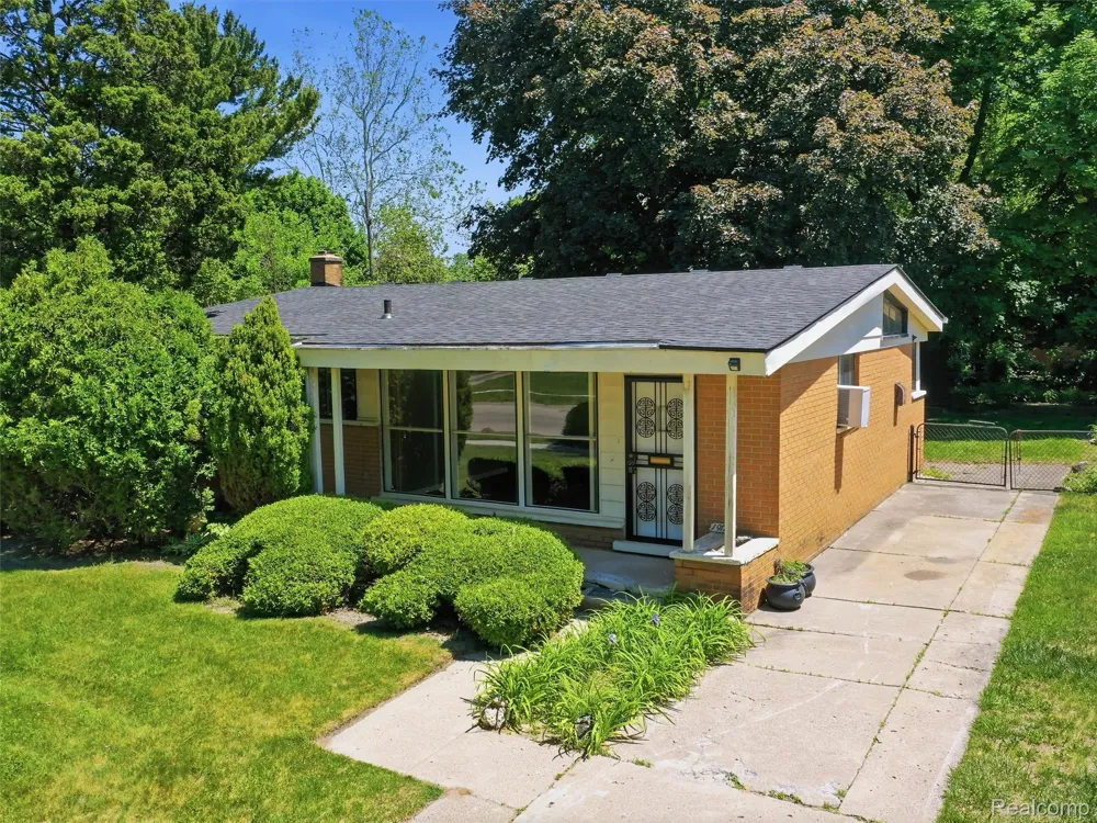 19178 Beaverland Street Detroit City, MI 48219