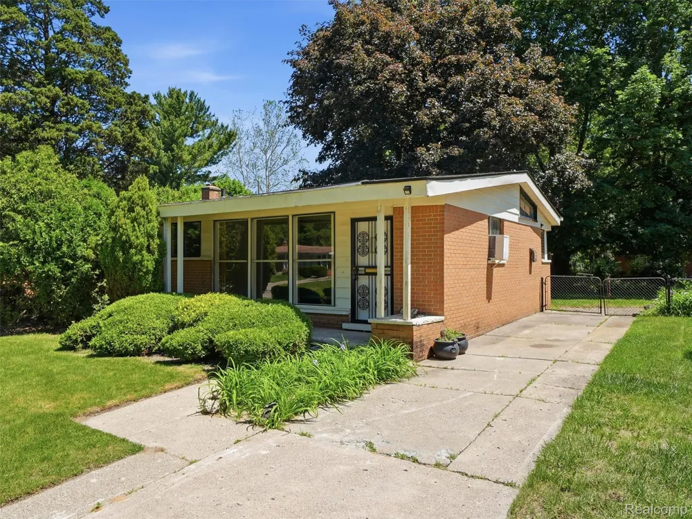19178 Beaverland Street Detroit City, MI 48219