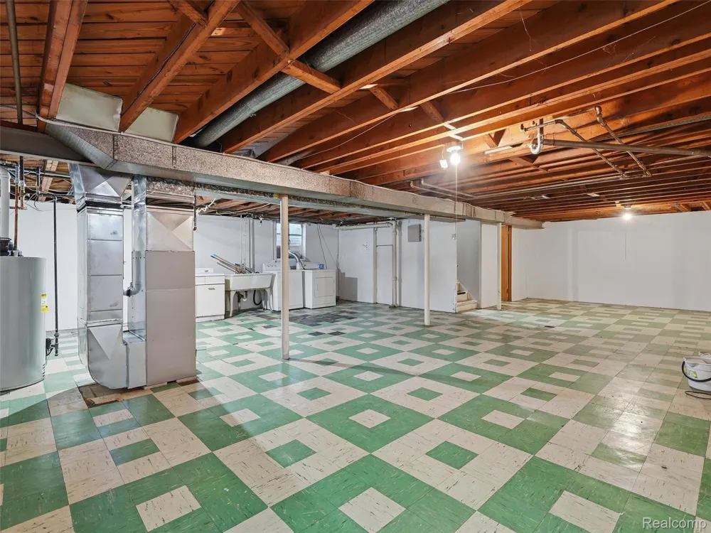 19178 Beaverland Street Detroit City, MI 48219