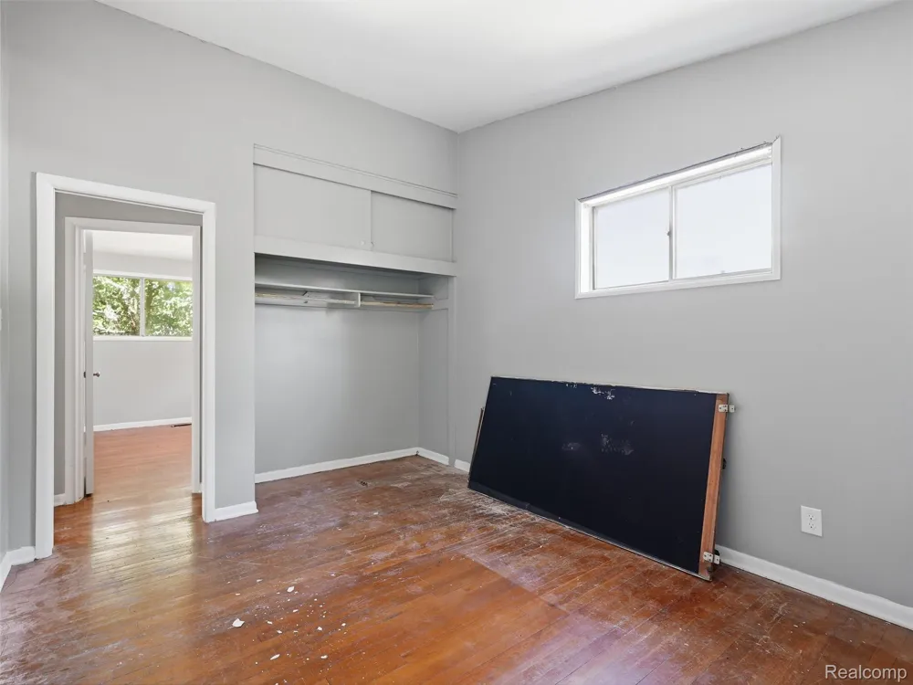 19178 Beaverland Street Detroit City, MI 48219
