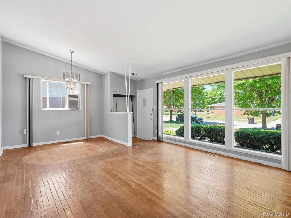 19178 Beaverland Street Detroit City, MI 48219