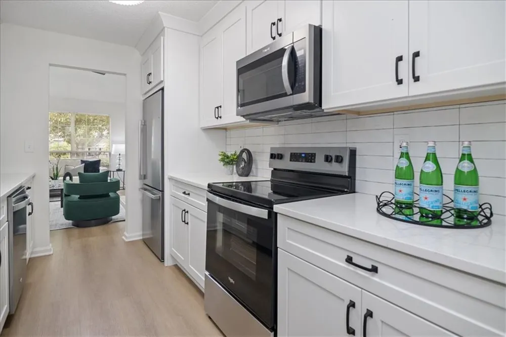 4033 Ravenwood Court Union City, GA 30291