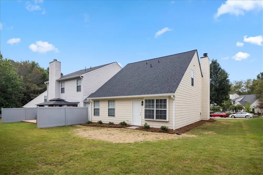 4033 Ravenwood Court Union City, GA 30291