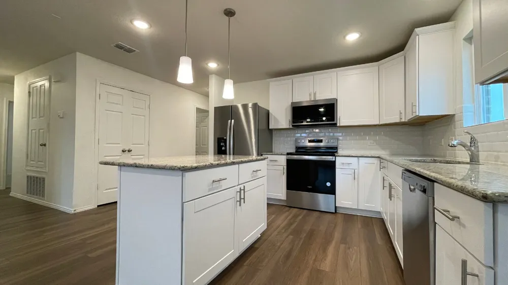 1315 Binfield Drive Forney, TX 75126