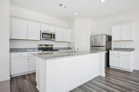 3417 Ridgeberry Glen Lane