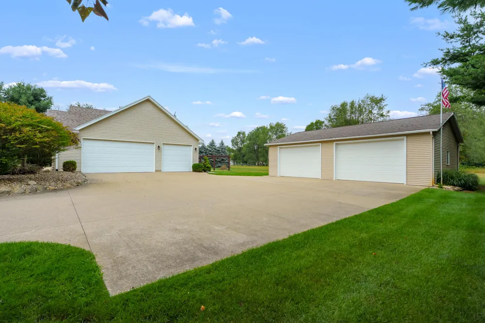 5105 Stone Oak Lane Richland, MI 49083