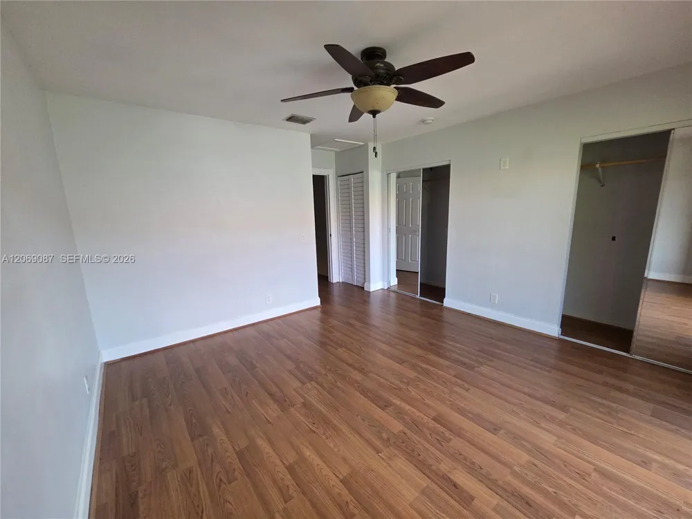 12025 S Las Palmas Dr #12025 Pembroke Pines, FL 33025