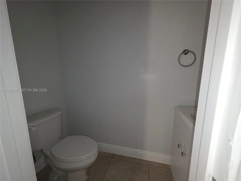 12025 S Las Palmas Dr #12025 Pembroke Pines, FL 33025