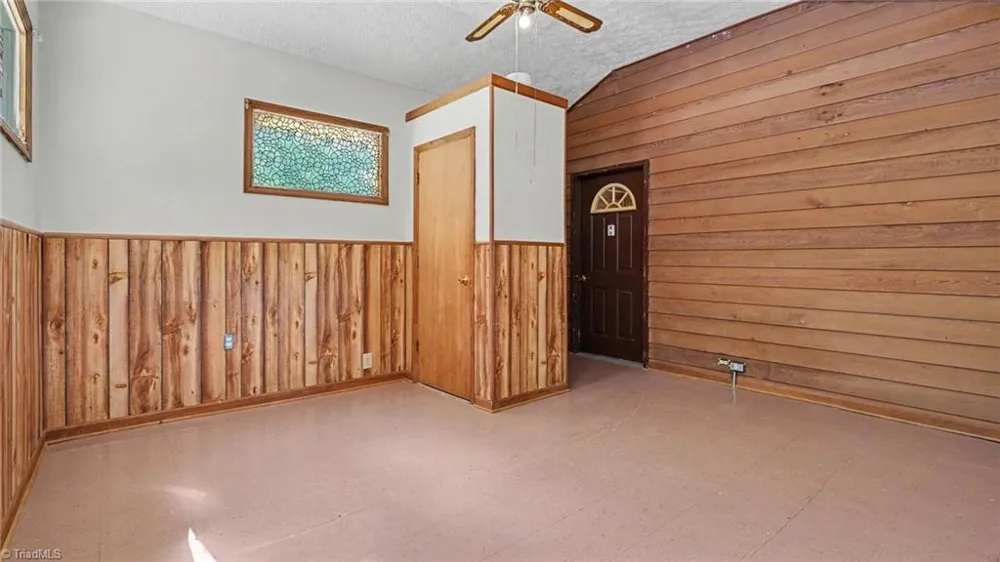 132 Cedarwood Drive Eden, NC 27288