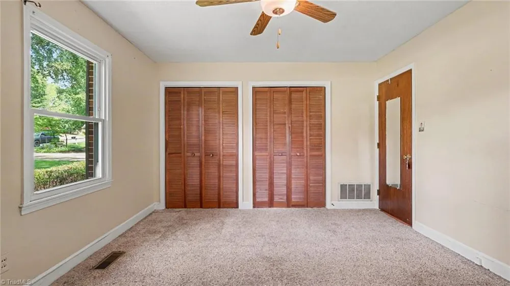 132 Cedarwood Drive Eden, NC 27288