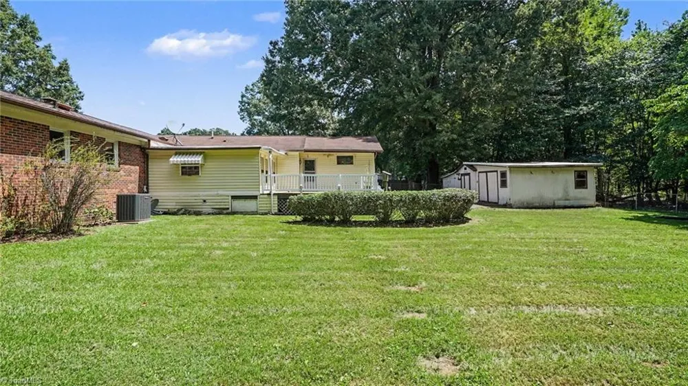 132 Cedarwood Drive Eden, NC 27288