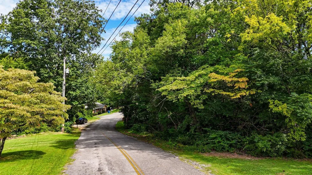5064 Hunter Trail Hixson, TN 37343
