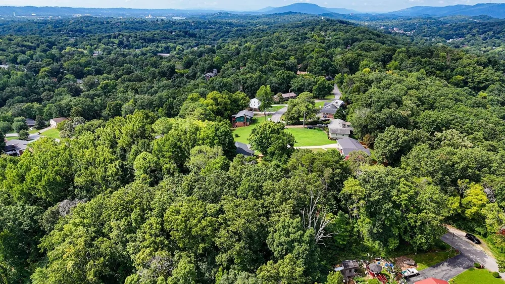 5064 Hunter Trail Hixson, TN 37343