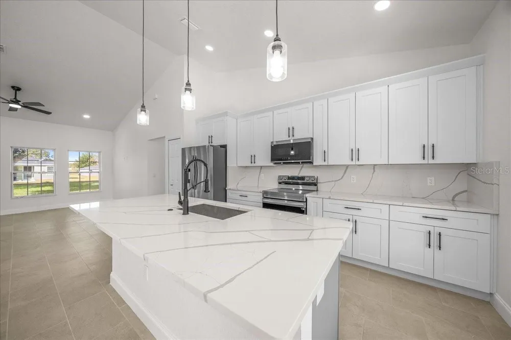 13074 SW 104 Dunnellon, FL 34432