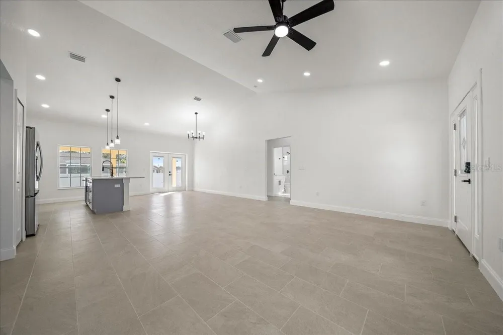 13074 SW 104 Dunnellon, FL 34432