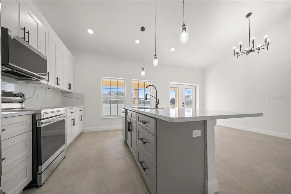 13074 SW 104 Dunnellon, FL 34432