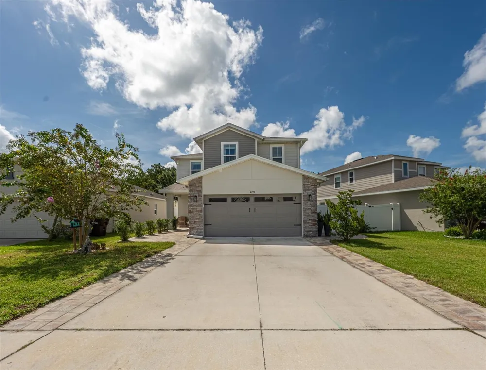 4210 SOUTHERN VISTA LOOP St Cloud, FL 34772