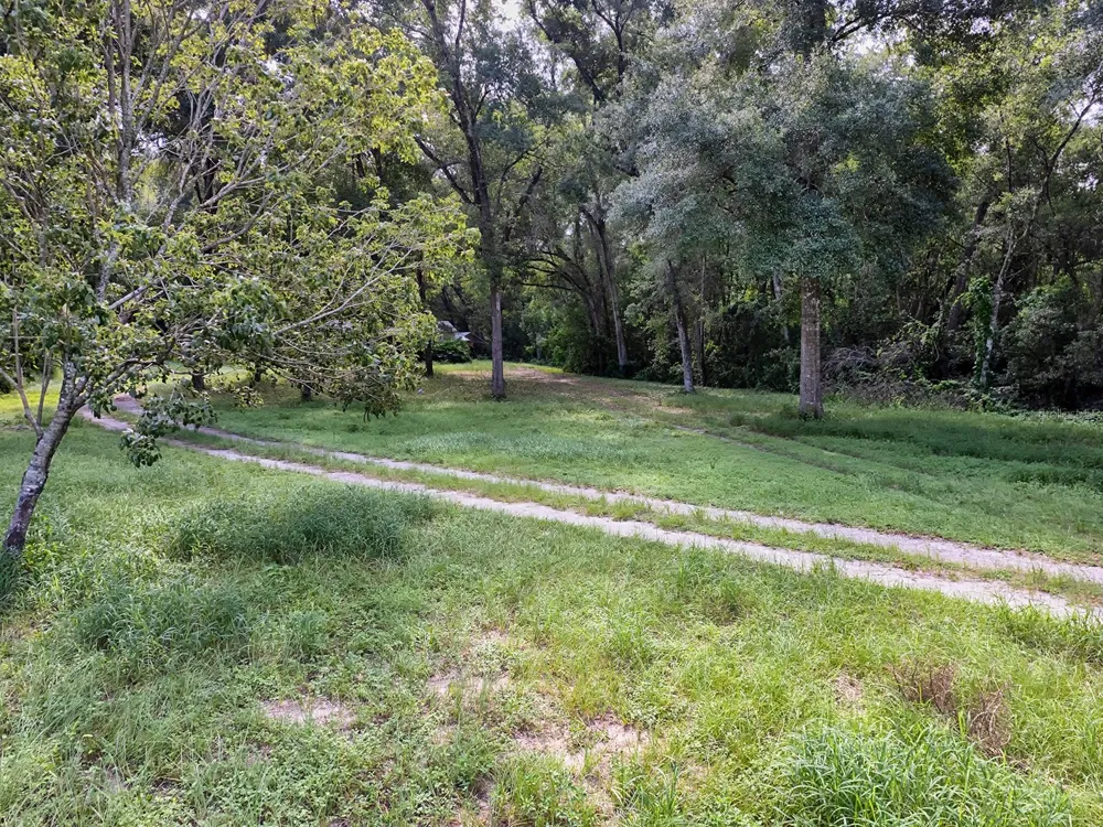4905 PLYMOUTH SORRENTO ROAD Apopka, FL 32712
