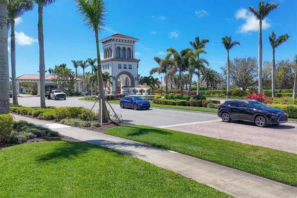 19010 MANGIERI STREET Venice, FL 34293