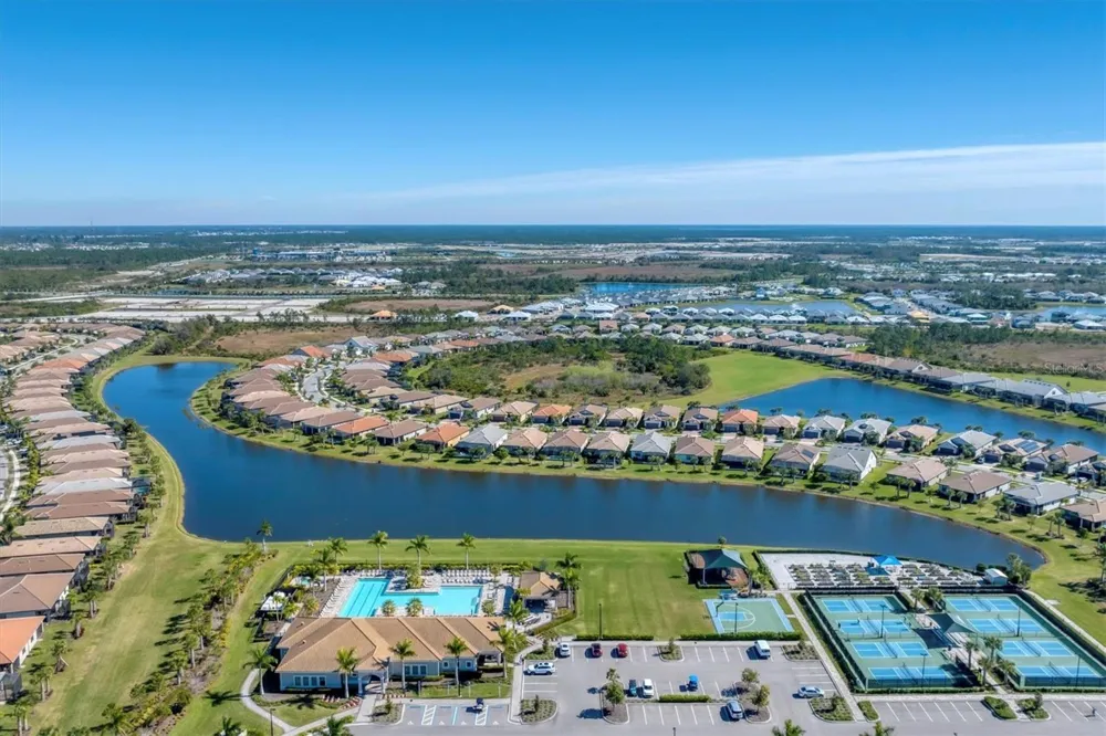 19010 MANGIERI STREET Venice, FL 34293