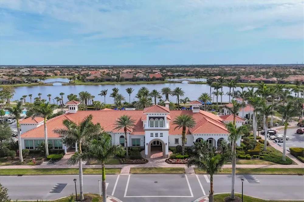 19010 MANGIERI STREET Venice, FL 34293