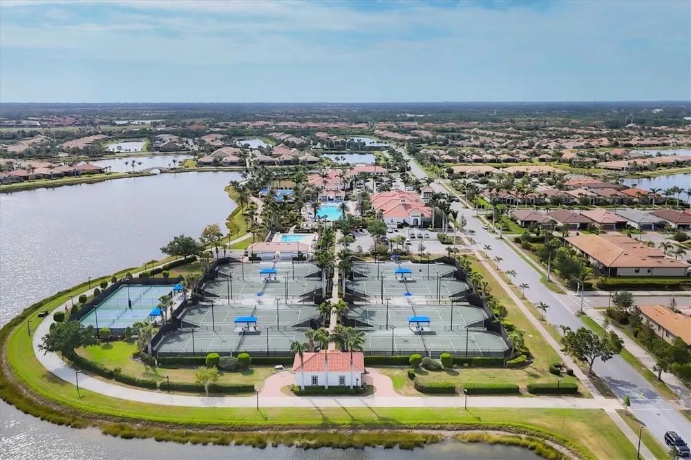 19010 MANGIERI STREET Venice, FL 34293