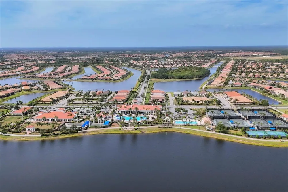 19010 MANGIERI STREET Venice, FL 34293