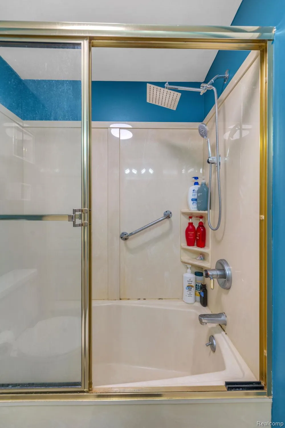37742 Colonial Drive Westland City, MI 48185