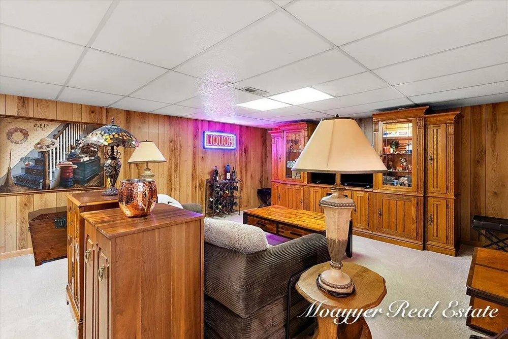 5895 Leisure South Drive SE Kentwood City, MI 49548