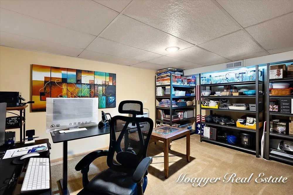 5895 Leisure South Drive SE Kentwood City, MI 49548