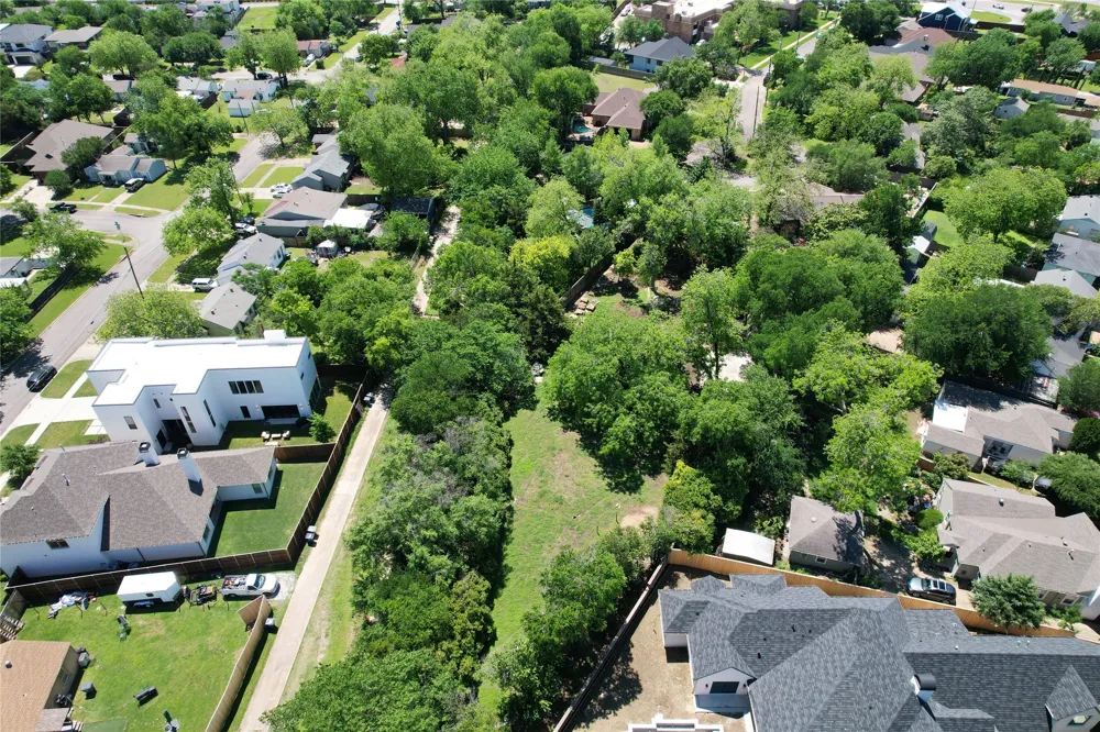 7652 Culcourt Dallas, TX 75209