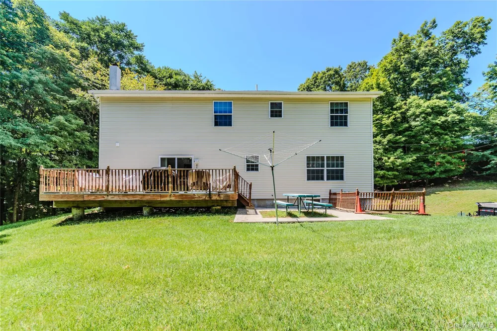 276 Spruce Road Middletown, NY 10940