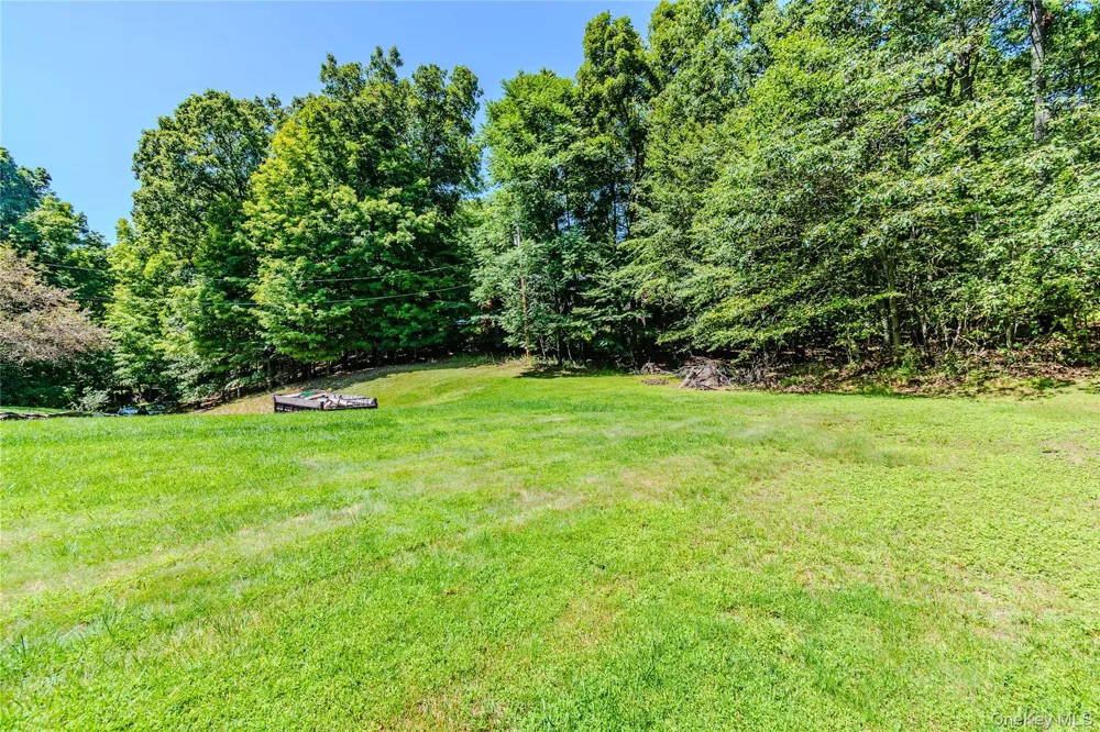276 Spruce Road Middletown, NY 10940