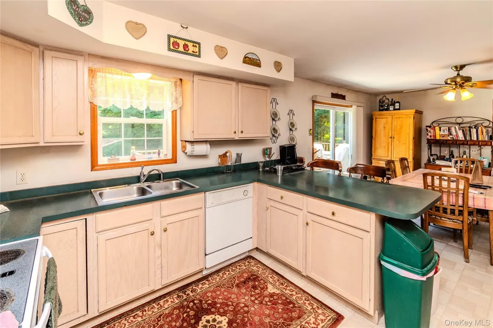 276 Spruce Road Middletown, NY 10940