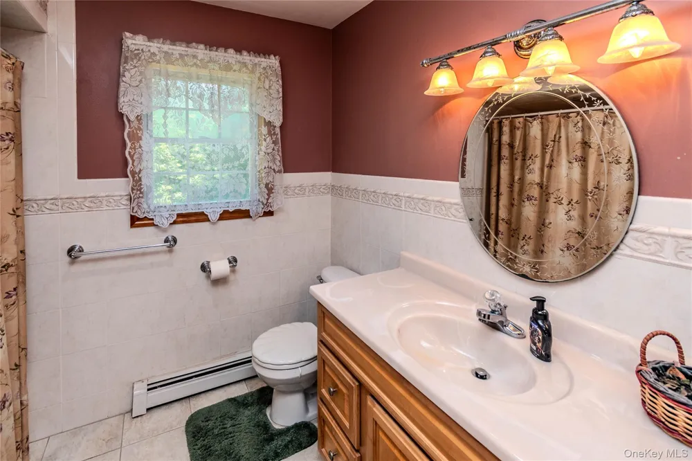 276 Spruce Road Middletown, NY 10940