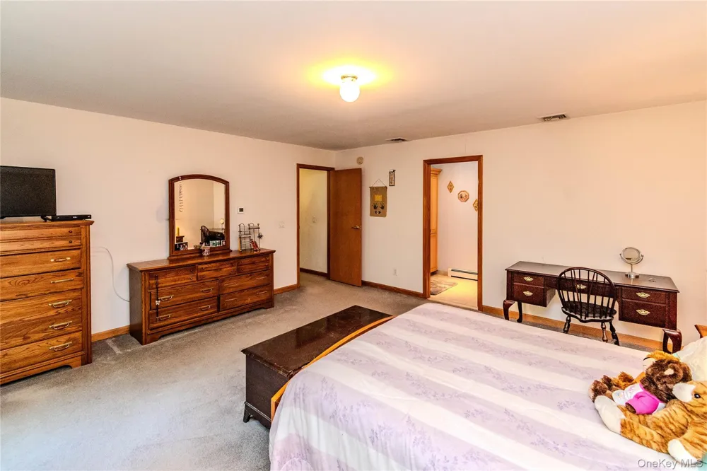 276 Spruce Road Middletown, NY 10940
