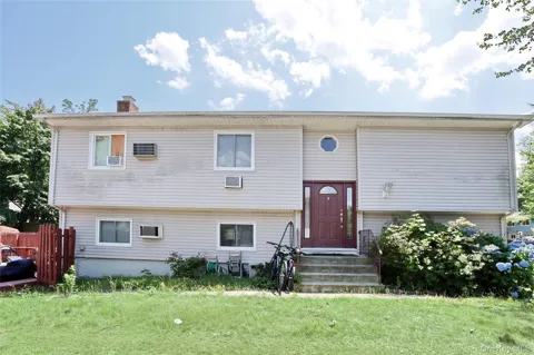 11 Phyllis Drive