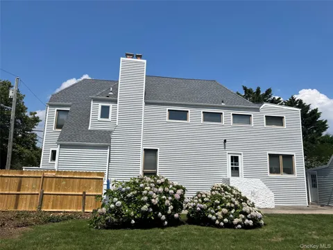 88 Erie Avenue