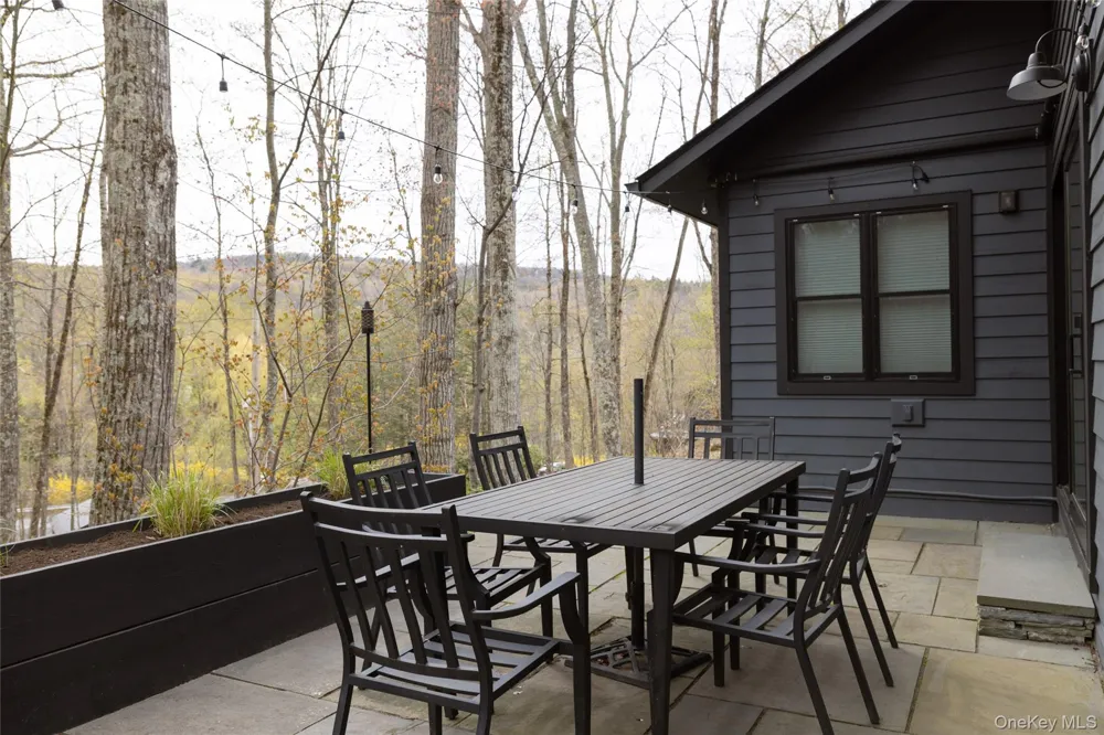 535 Mink Hollow Road Woodstock, NY 12498