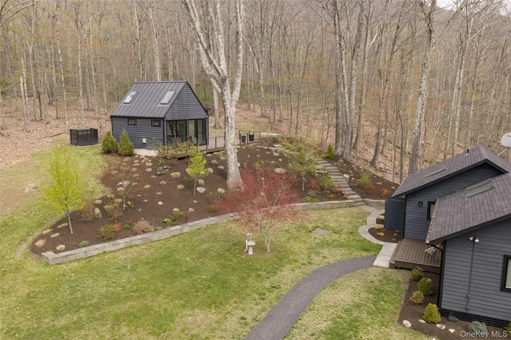535 Mink Hollow Road Woodstock, NY 12498